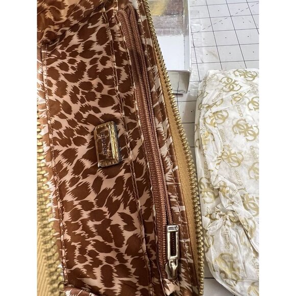 Guess By Marciano Gold Wallet Clutch NIB Leopard Print Interior New~~ - Picture 6 of 8